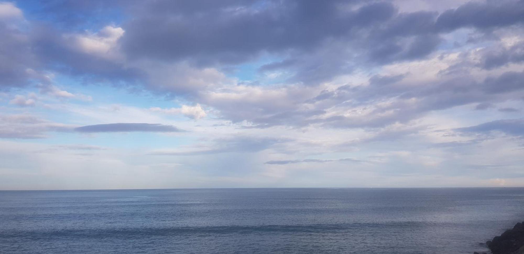 Increibles Vistas Al Mar, Montana, Con A-a, Piscina, Parking, Calefaccion- Galardon Excelencia 2024-2025 Appartamento *