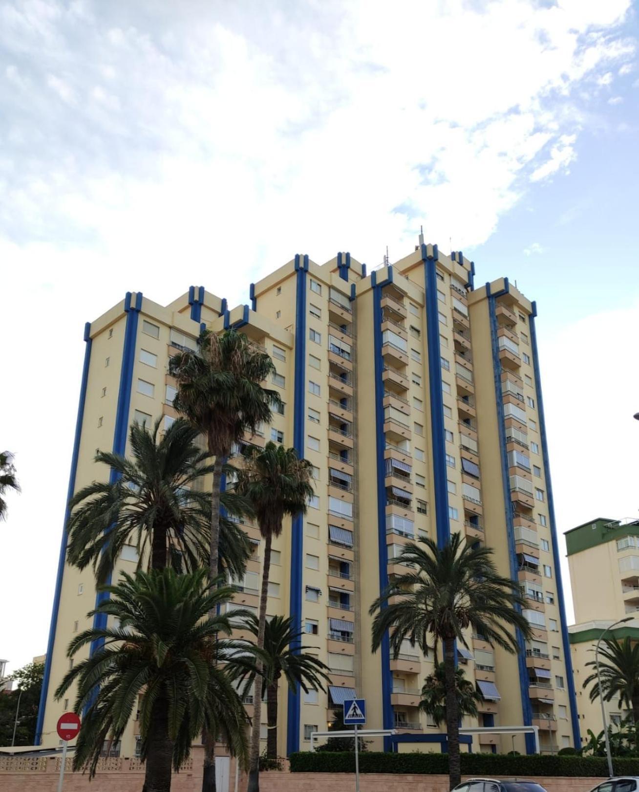 Increibles Vistas Al Mar, Montana, Con A-a, Piscina, Parking, Calefaccion- Galardon Excelencia 2024-2025 Appartamento